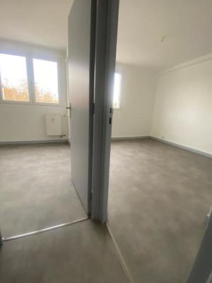 Appartement - 76 m² - 3 pièces