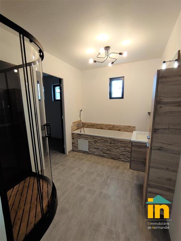 Maison de ville - 125 m² - 5 pièces