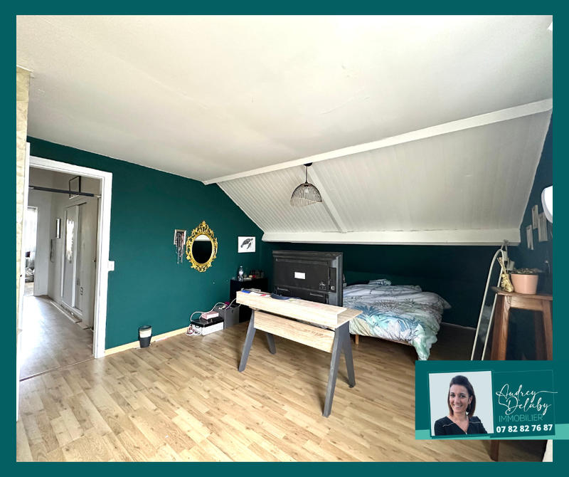 Maison - 180 m² - 7 pièces