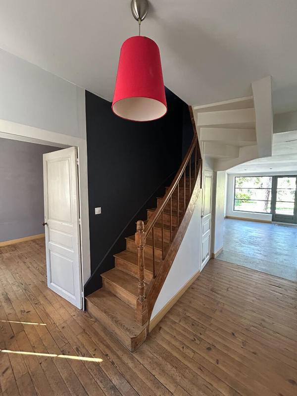 Maison - 101 m² - 5 pièces