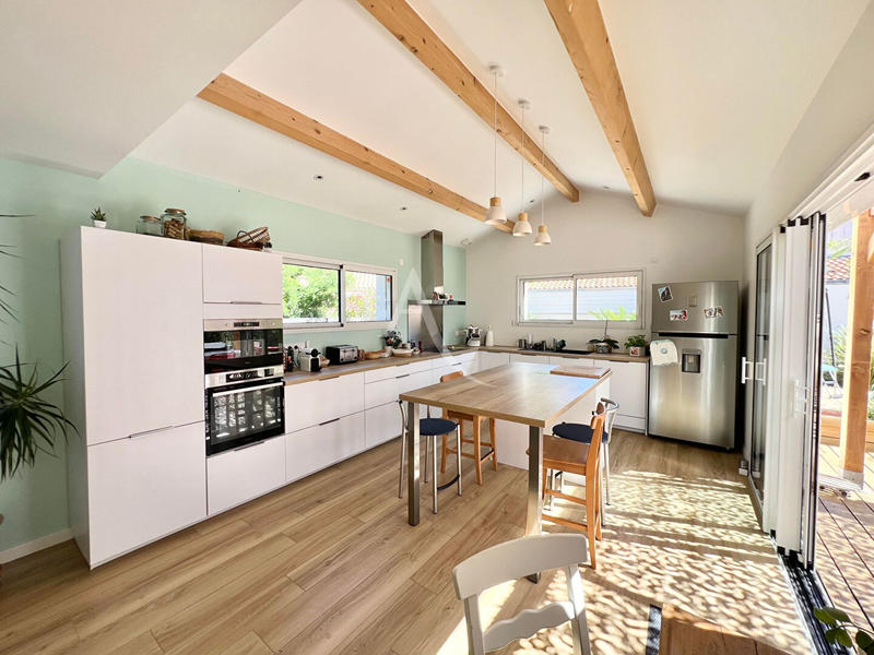 Maison - 150 m² - 5 pièces