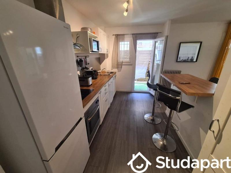 Chambre - 10 m² - 1 pièce