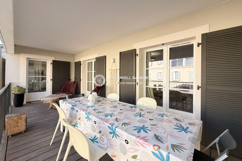 Appartement - 93 m² - 4 pièces