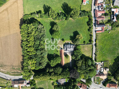 Demeure - 319 m² - 11 pièces