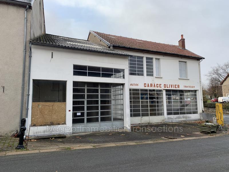 Maison - 226 m² - 3 pièces