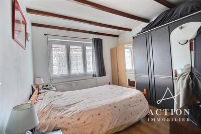 Maison - 87 m² - 5 pièces