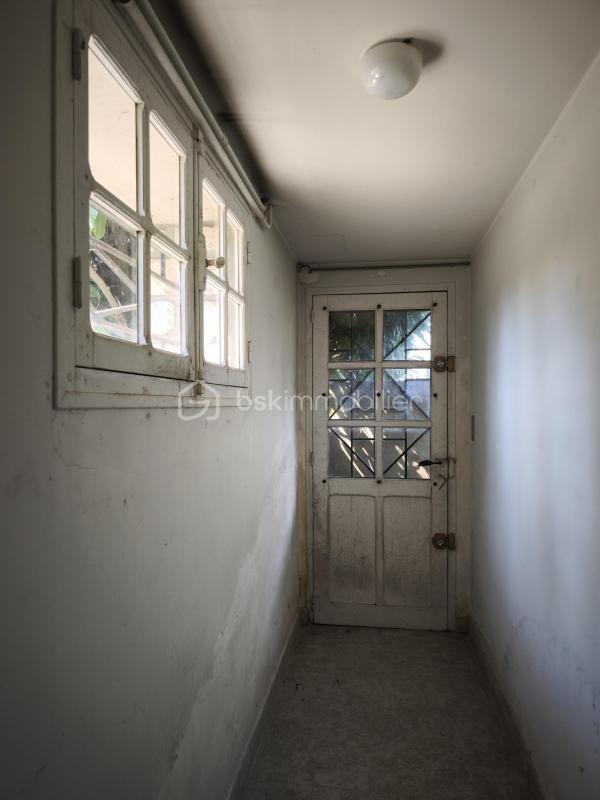 Maison traditionnelle - 184 m² - 5 pièces