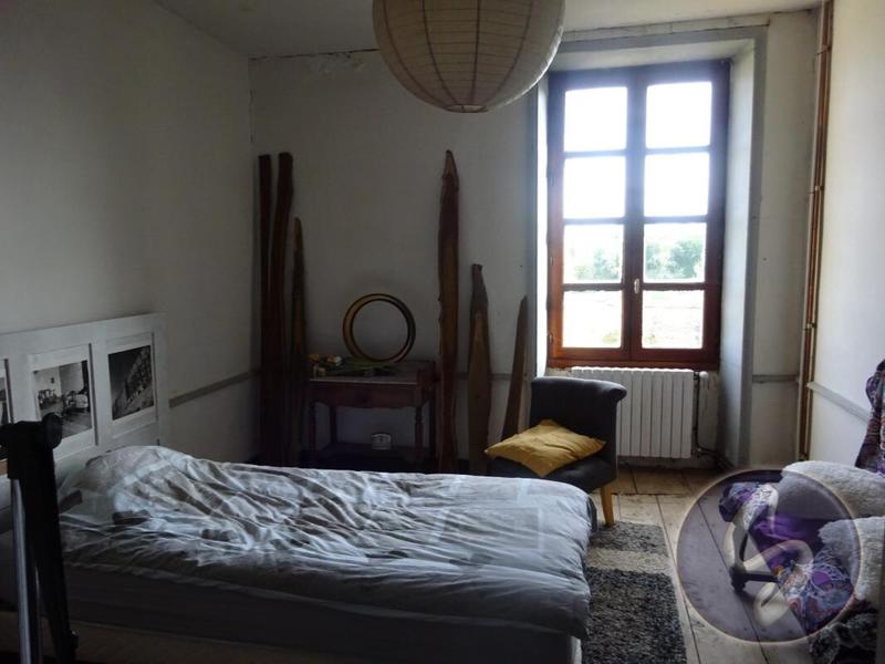 Maison - 327 m² - 9 pièces