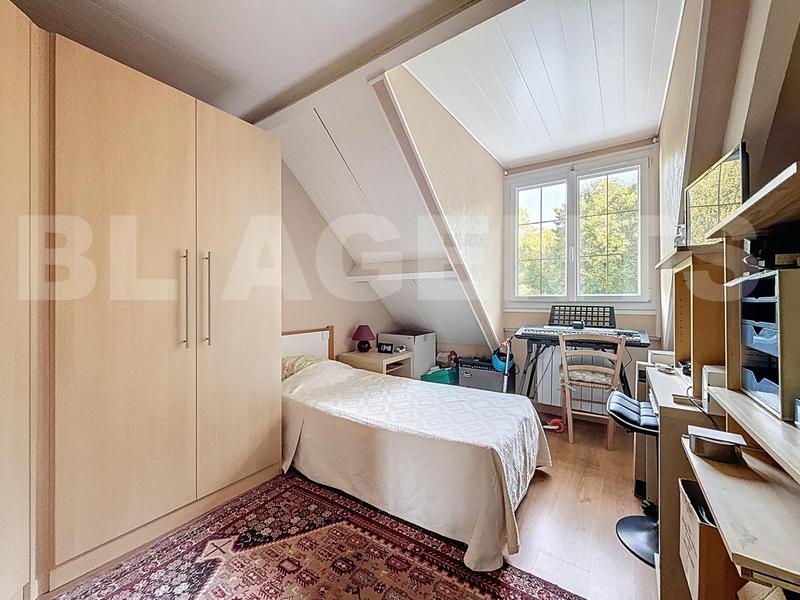 Maison - 163 m² - 6 pièces