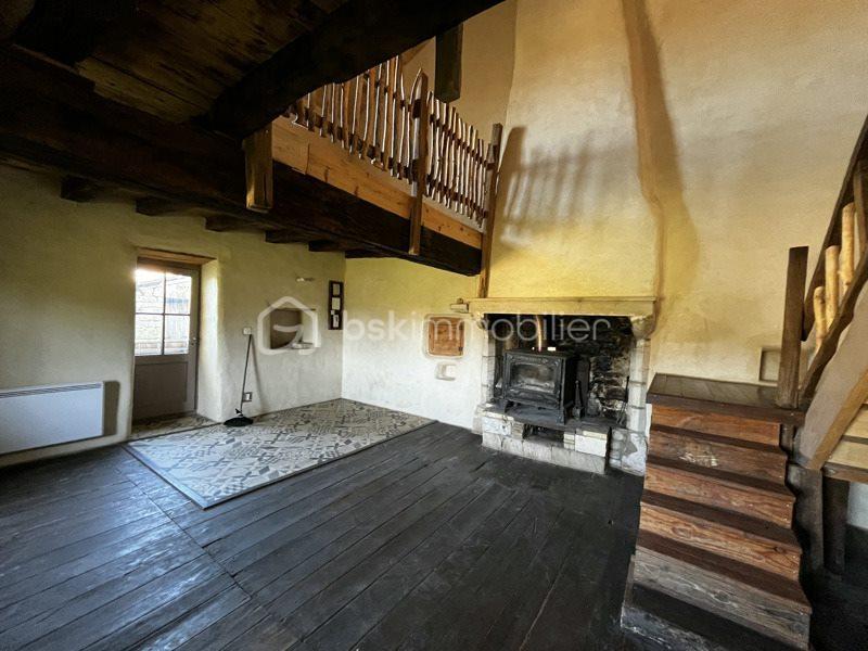 Maison en pierre - 141 m² - 5 pièces