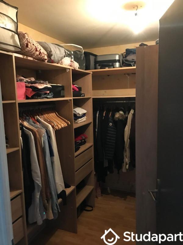 Chambre - 14 m² - 1 pièce