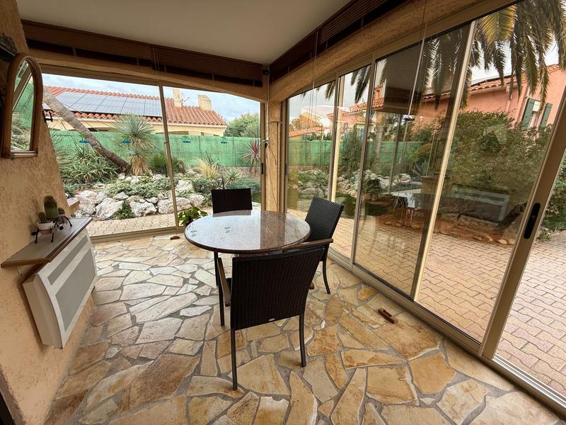 Villa - 185 m² - 5 pièces