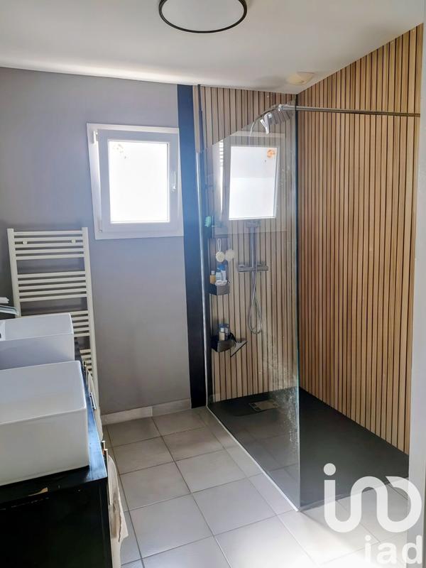 Maison - 122 m² - 6 pièces