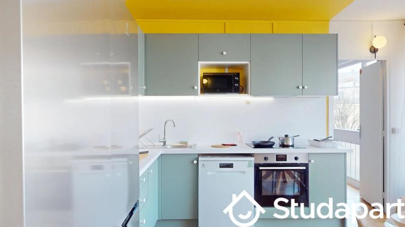 Chambre - 9 m² - 1 pièce