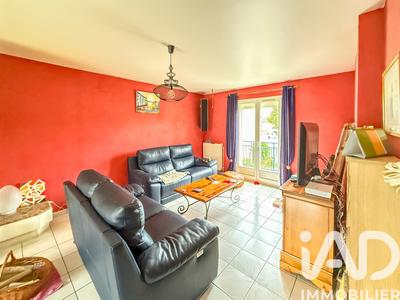 Maison - 120 m² - 7 pièces