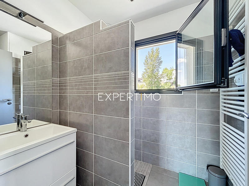 Villa - 153 m² - 5 pièces