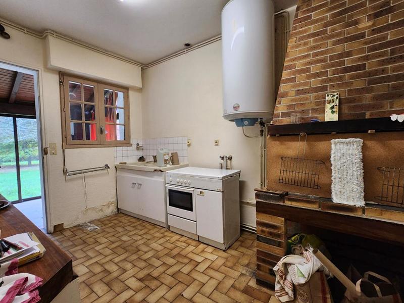 Maison - 180 m² - 6 pièces