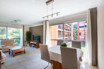 Appartement - 100 m² - 5 pièces