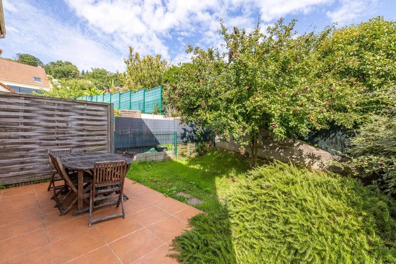 Maison - 92 m² - 4 pièces