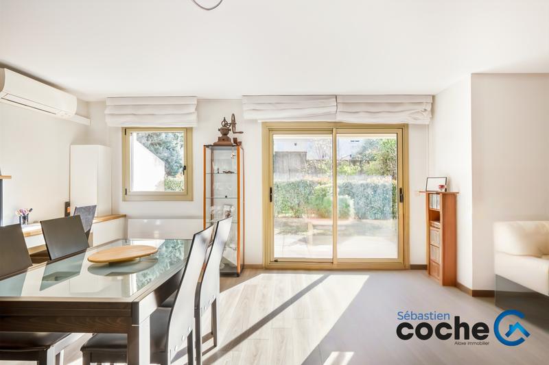 Appartement - 111 m² - 4 pièces