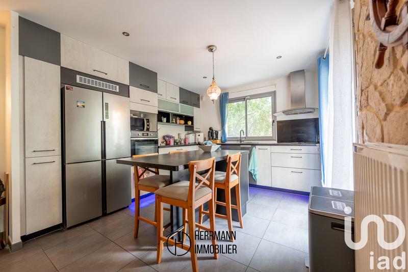 Maison - 120 m² - 5 pièces