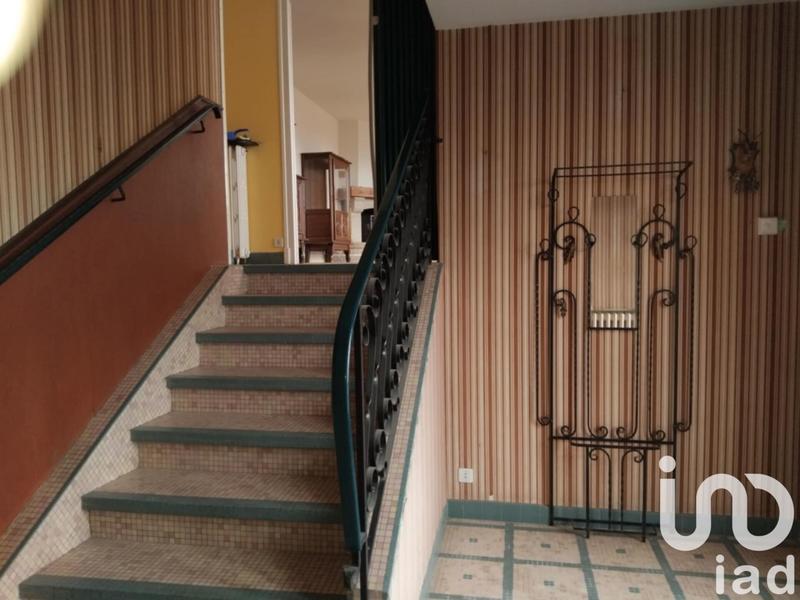 Maison - 240 m² - 1 pièce