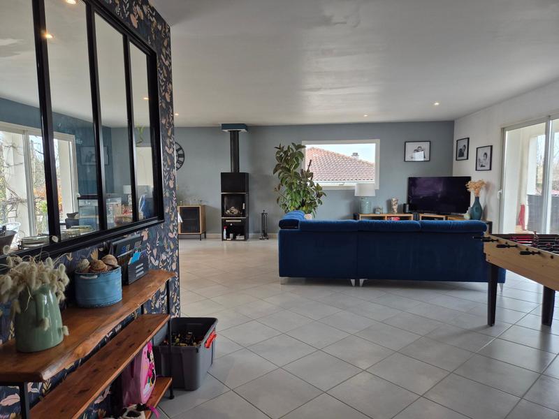 Maison - 170 m² - 6 pièces