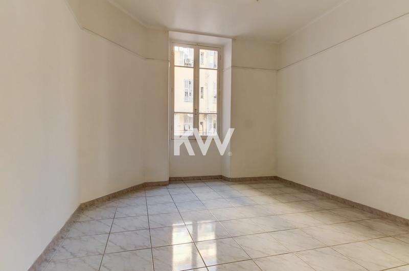 Appartement - 84 m² - 3 pièces