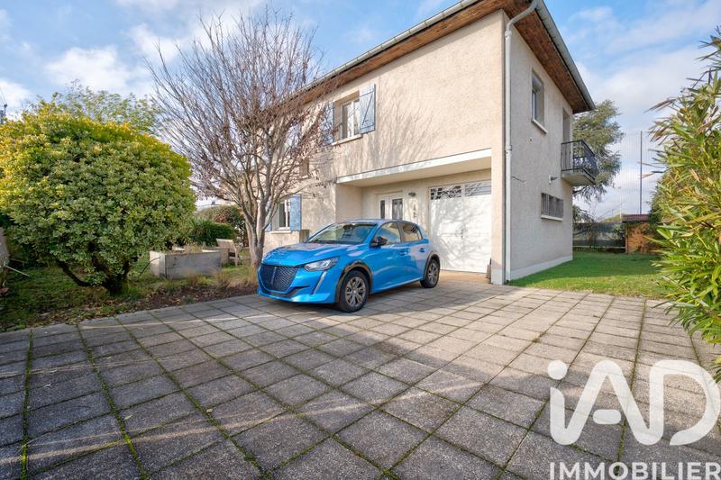 Maison - 102 m² - 5 pièces