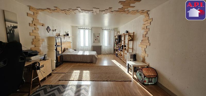 Maison - 110 m² - 4 pièces