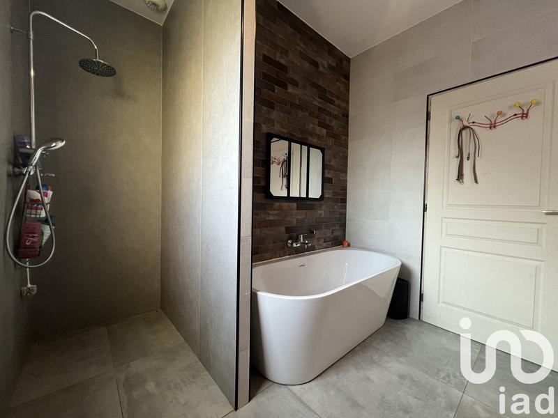 Maison - 125 m² - 5 pièces