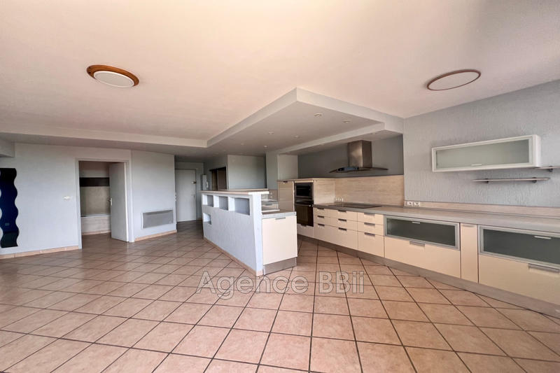 Appartement - 73 m² - 4 pièces