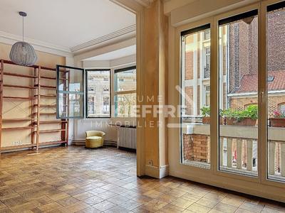 Appartement - 101 m² - 4 pièces