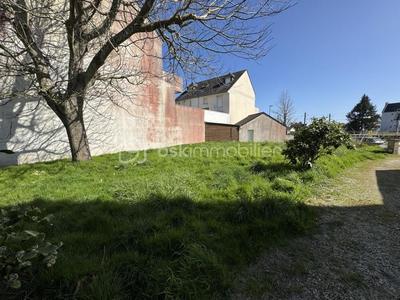 Terrain constructible - 337 m²