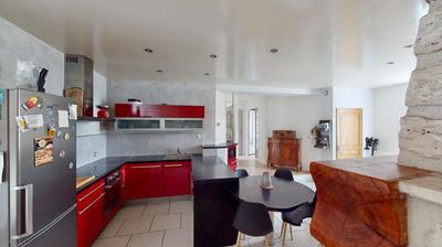 Maison - 190 m² - 7 pièces