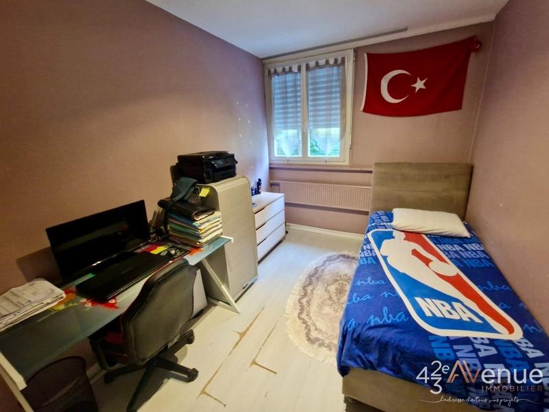 Appartement - 92 m² - 4 pièces