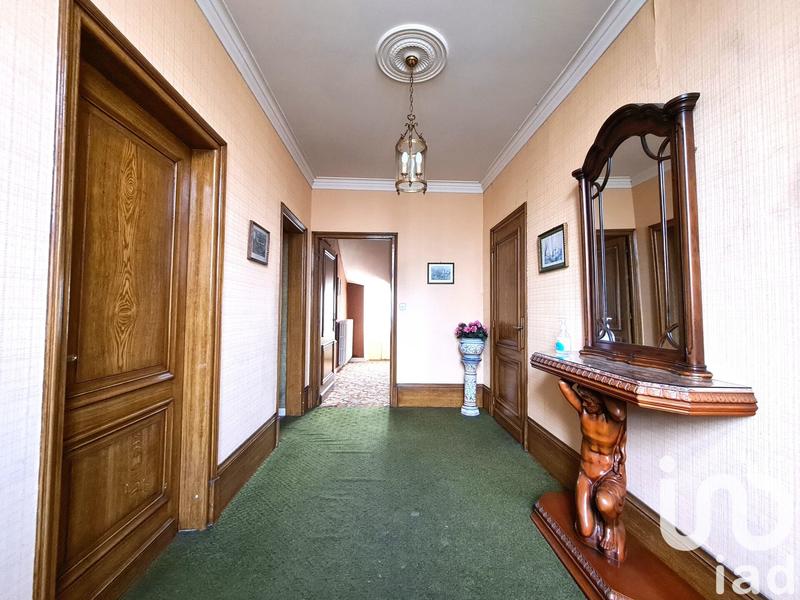 Maison - 192 m² - 10 pièces