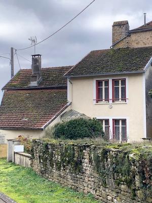 Maison de village - 110 m² - 4 pièces