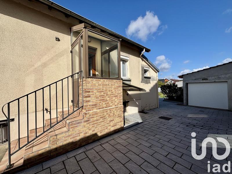 Maison - 104 m² - 6 pièces