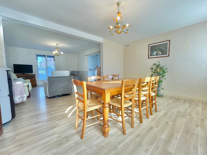 Maison - 105 m² - 5 pièces