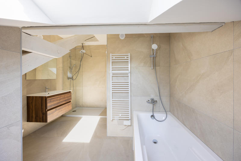 Appartement - 95 m² - 4 pièces