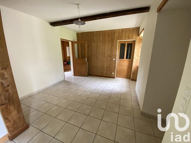 Maison - 215 m² - 8 pièces