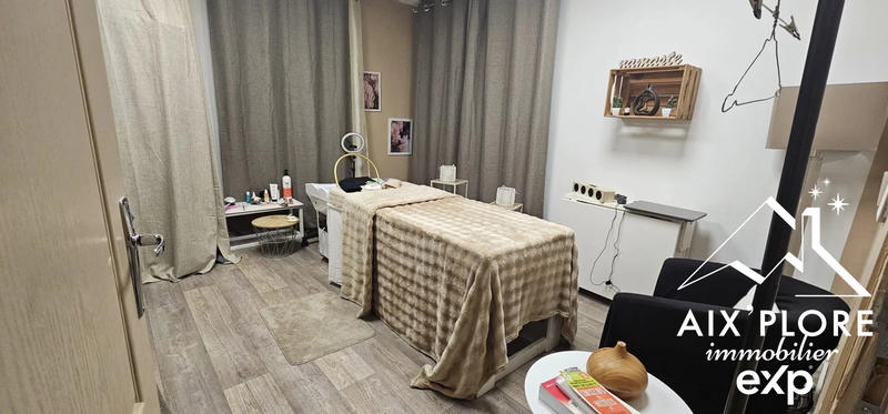 Fonds de commerce - 100 m²