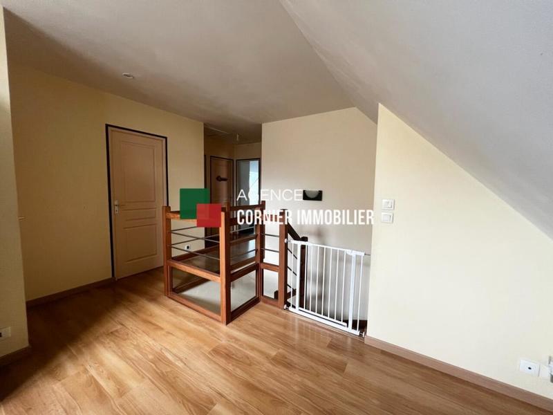 Pavillon - 134 m² - 7 pièces