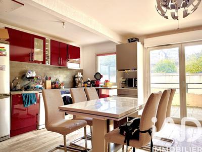 Appartement - 67 m² - 3 pièces