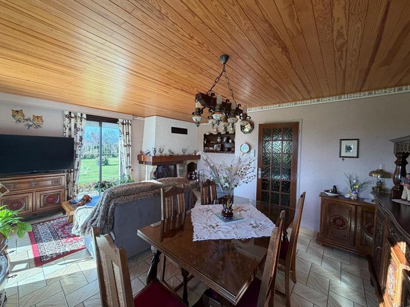 Maison - 143 m² - 6 pièces