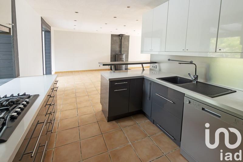 Maison - 130 m² - 5 pièces