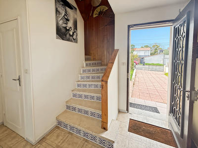 Maison - 104 m² - 6 pièces