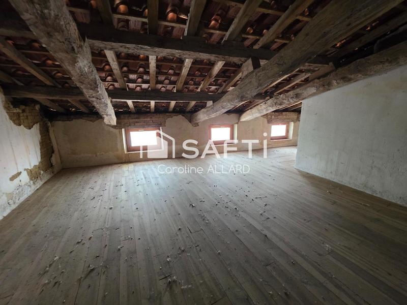 Maison - 177 m² - 8 pièces