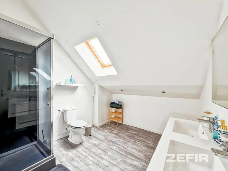 Maison - 164 m² - 6 pièces